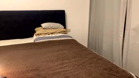 Snapshot of 2025rob chatting on 01.05.26 2025rob online show from 01.05.26