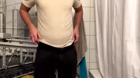 Snapshot of 2025rob chatting on 02.04.26 2025rob online show from 02.04.26