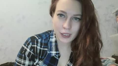Snapshot of 20dasha chatting on 10.14.25 20dasha online show from 10.14.25