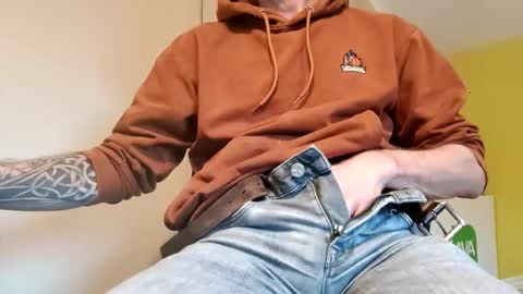 22_acacia_avenue online show from 02.14.26