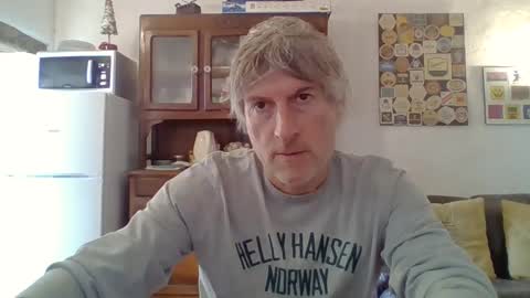 Snapshot of 22esserre chatting on 12.06.24 22esserre online show from 12.06.24