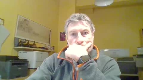 Snapshot of 22esserre chatting on 02.17.25 22esserre online show from 02.17.25
