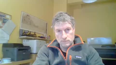 Snapshot of 22esserre chatting on 02.24.25 22esserre online show from 02.24.25