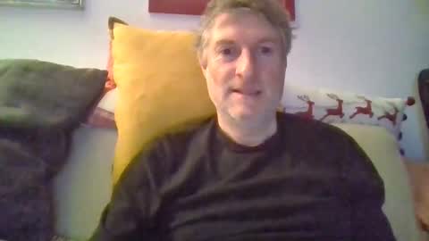 Snapshot of 22esserre chatting on 03.03.25 22esserre online show from 03.03.25