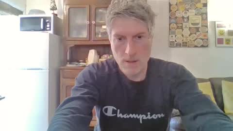 Snapshot of 22esserre chatting on 03.07.25 22esserre online show from 03.07.25