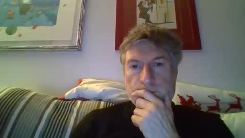 Snapshot of 22esserre chatting on 03.10.25 22esserre online show from 03.10.25