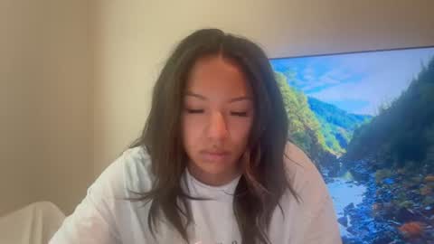 Snapshot of 23reasonswhy chatting on 07.06.26 23reasonswhy online show from 07.06.26