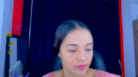 Snapshot of 24isabella chatting on 06.12.26 Isabella online show from 06.12.26
