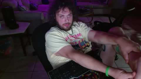 Snapshot of 2dirtyhillbillies chatting on 05.27.26 ThrillBilly online show from 05.27.26