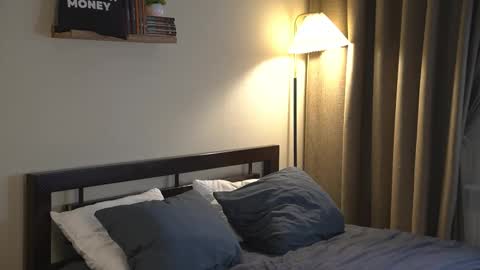 Elley  online show from 03.23.26