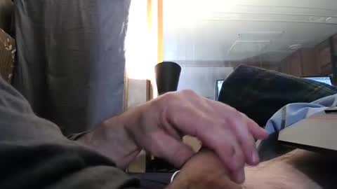 2hard2handle14 online show from 01.31.25