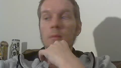 2small4you83 online show from 12.18.24