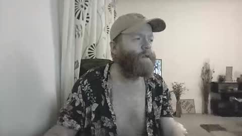 Snapshot of 33uk3 chatting on 10.19.25 33UK online show from 10.19.25