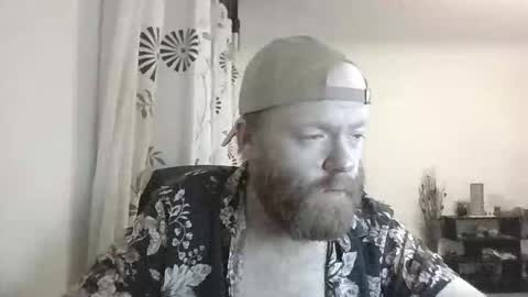 Snapshot of 33uk3 chatting on 10.19.25 33UK online show from 10.19.25