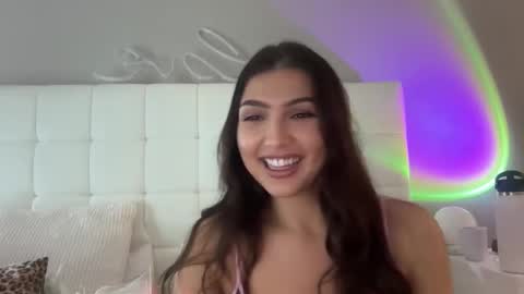 Snapshot of 3hole chatting on 10.15.25 Venus Raee online show from 10.15.25