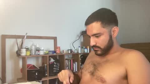 3milio3milio online show from 03.05.25