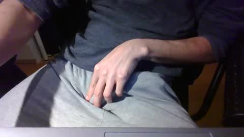 Steps online show from 03.08.25