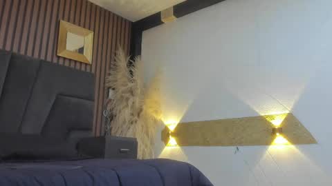 3X NAXAA online show from 04.06.26