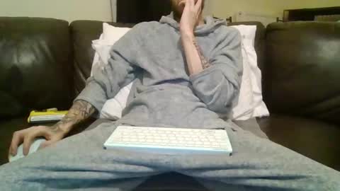 420feetloverr420 online show from 02.15.26