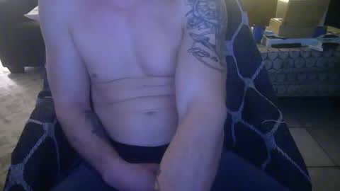 Snapshot of 42o_blah chatting on 12.04.24 42o_blah online show from 12.04.24