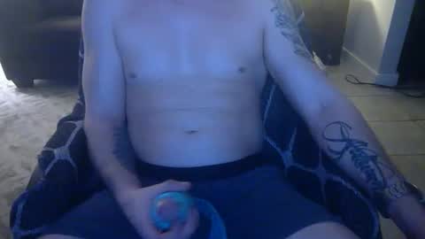 Snapshot of 42o_blah chatting on 12.12.24 42o_blah online show from 12.12.24