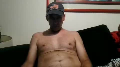 Snapshot of 4nuf chatting on 10.21.25 4nuf online show from 10.21.25