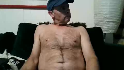 Snapshot of 4nuf chatting on 03.21.26 4nuf online show from 03.21.26