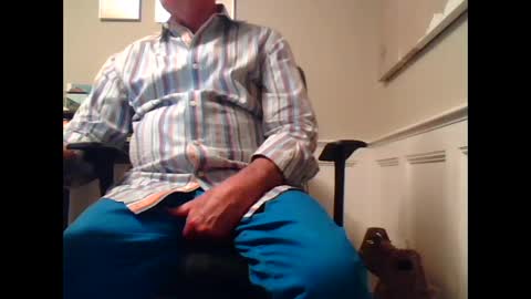 4uguys online show from 09.13.25