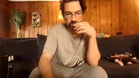 Snapshot of 508quigley710 chatting on 05.03.26 XXXtra Sauce online show from 05.03.26