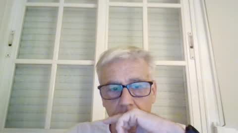 Snapshot of 52artur chatting on 07.12.26 52artur online show from 07.12.26