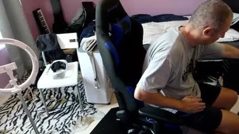 Snapshot of 55hotgboy chatting on 07.14.26 Larese Carlo online show from 07.14.26