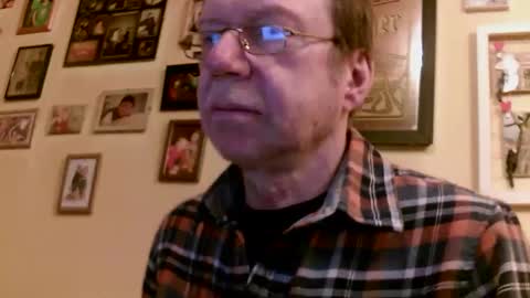 Snapshot of 64shorty chatting on 03.05.25 64shorty online show from 03.05.25