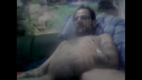 Snapshot of 666hellrabbit666 chatting on 02.14.25 666hellrabbit666 online show from 02.14.25