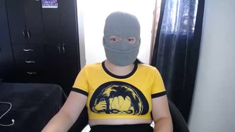 Snapshot of 666maskgirl chatting on 12.05.24 SHANNON online show from 12.05.24