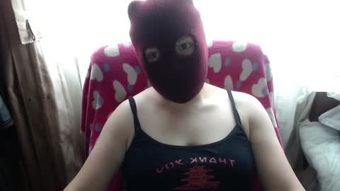 Snapshot of 666maskgirl chatting on 10.21.25 SHANNON online show from 10.21.25