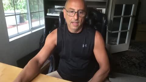 Snapshot of 66sexytime99 chatting on 09.13.25 daddy vegas  for single women and couples here online show from 09.13.25