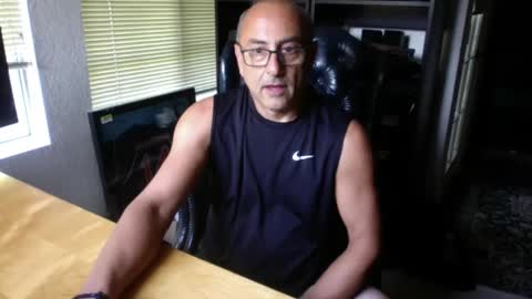 Snapshot of 66sexytime99 chatting on 10.01.25 daddy vegas  for single women and couples here online show from 10.01.25