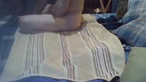 Snapshot of 69sextoyboy69 chatting on 01.21.25 69sextoyboy69 online show from 01.21.25