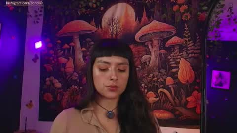 B R I E L A  online show from 04.16.26