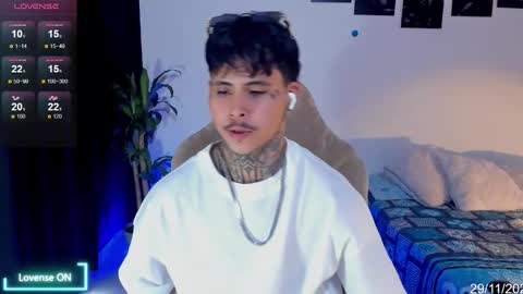 Stefan online show from 11.29.25