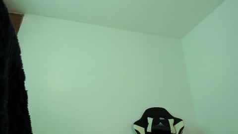 Snapshot of 77neferkitty77 chatting on 04.02.26 online show from 04.02.26