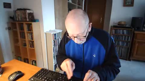  Papi  online show from 03.18.26