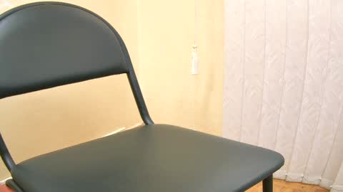 Snapshot of 7znkbob chatting on 01.16.25 bob big head online show from 01.16.25