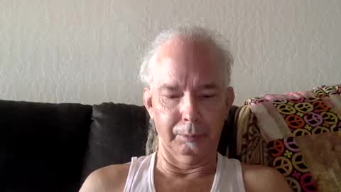 Snapshot of 808dred chatting on 07.07.26 808dred online show from 07.07.26