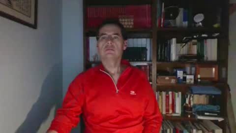 Snapshot of 8age chatting on 11.13.25 8age online show from 11.13.25