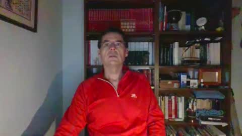 Snapshot of 8age chatting on 11.17.25 8age online show from 11.17.25