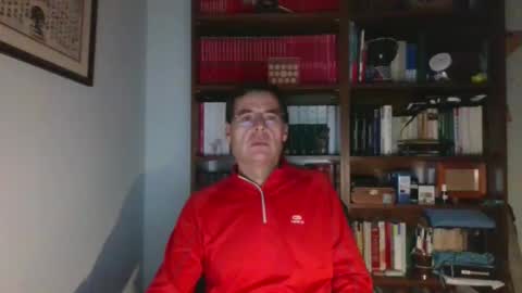 Snapshot of 8age chatting on 11.20.25 8age online show from 11.20.25