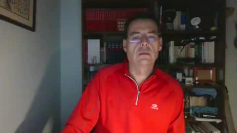 Snapshot of 8age chatting on 12.04.25 8age online show from 12.04.25