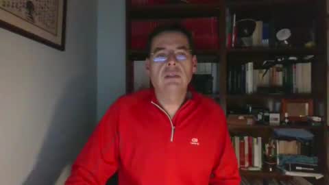 Snapshot of 8age chatting on 12.16.25 8age online show from 12.16.25