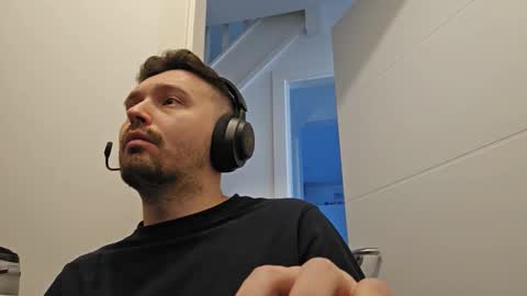 8inchdude93 online show from 11.25.25